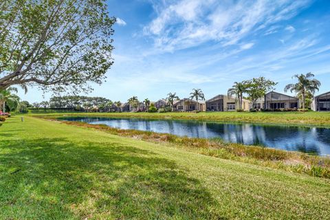 8206 Azure Coast Blvd Lake Worth FL 33467