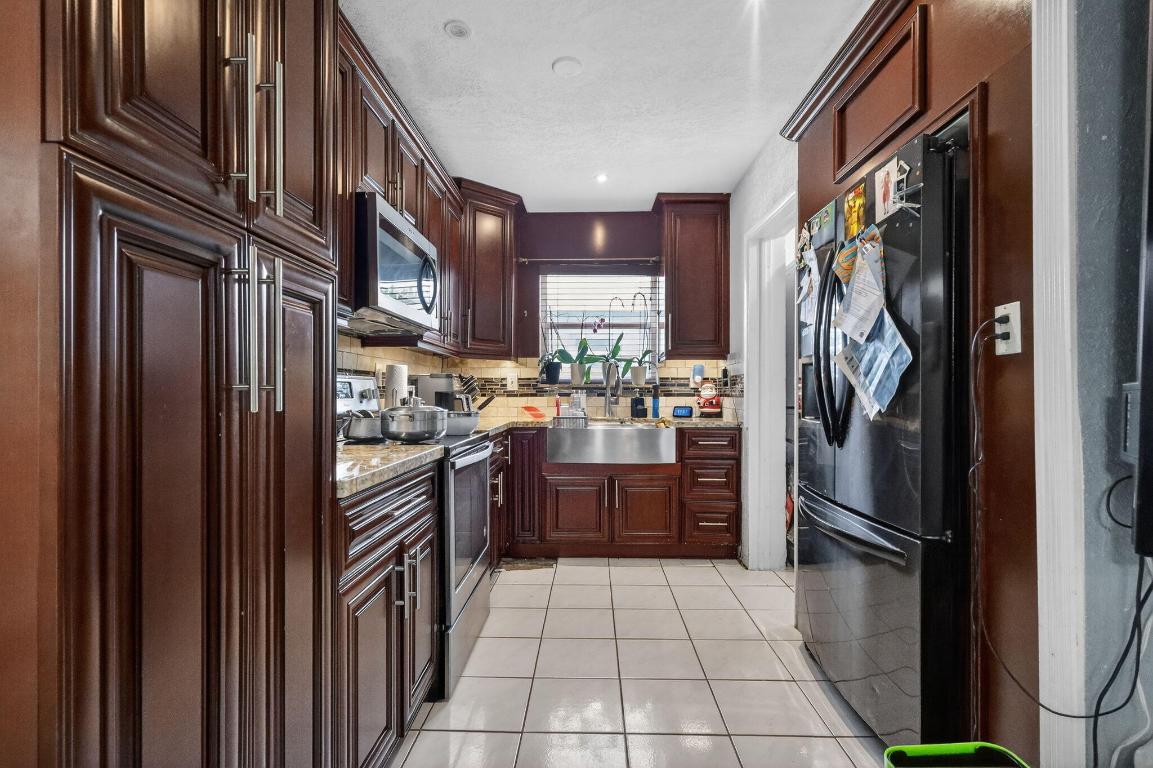 MIRAMAR SEC 6 - Residential