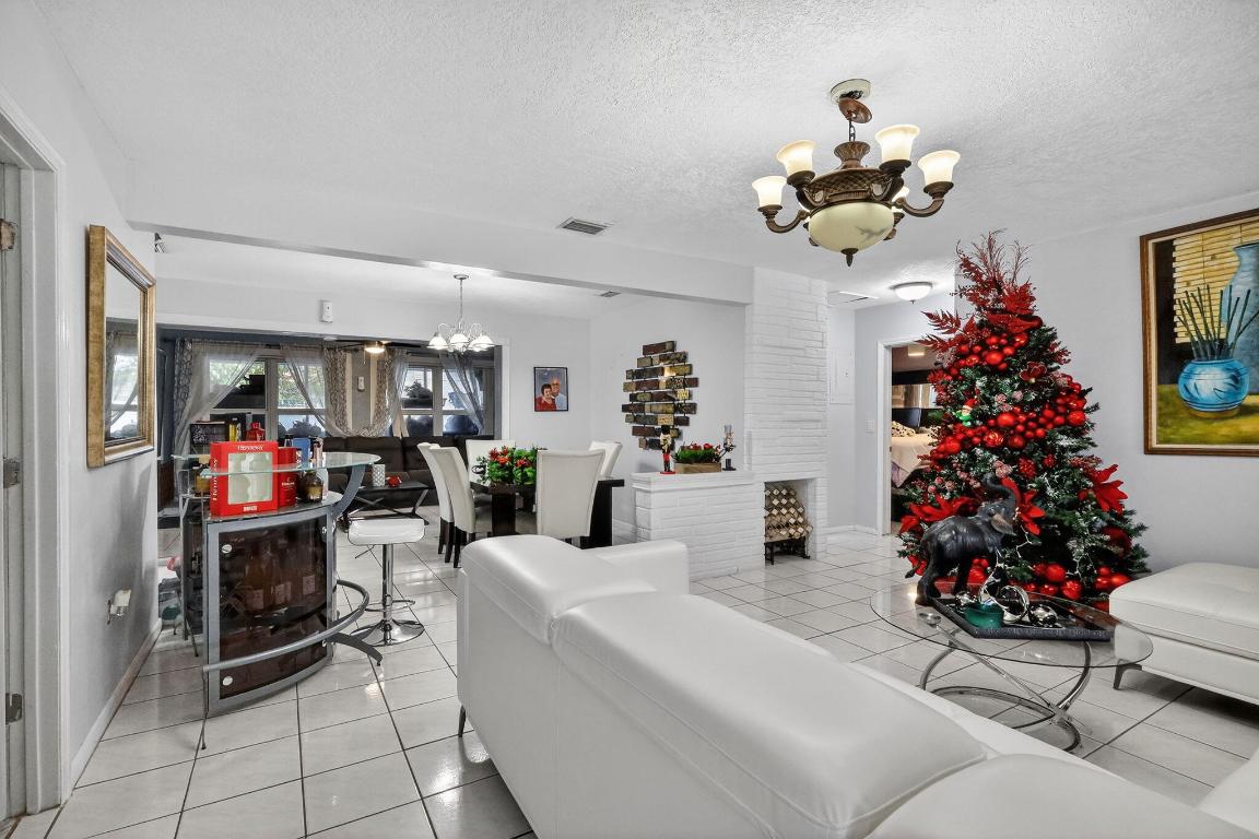 MIRAMAR SEC 6 - Residential