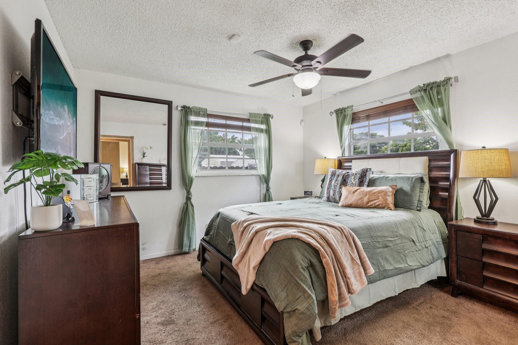 Home Search 4 5411 SW 19th St