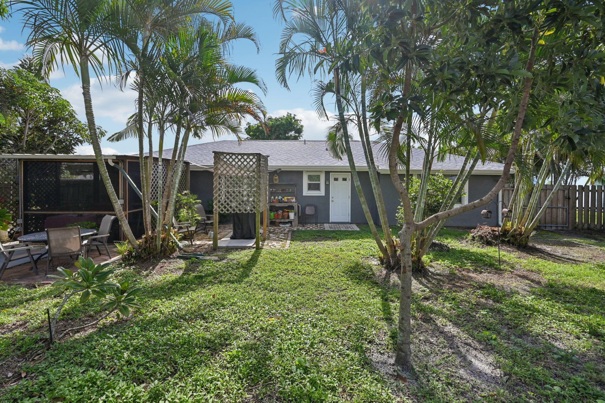 PORT ST LUCIE SECTION 49 - Residential