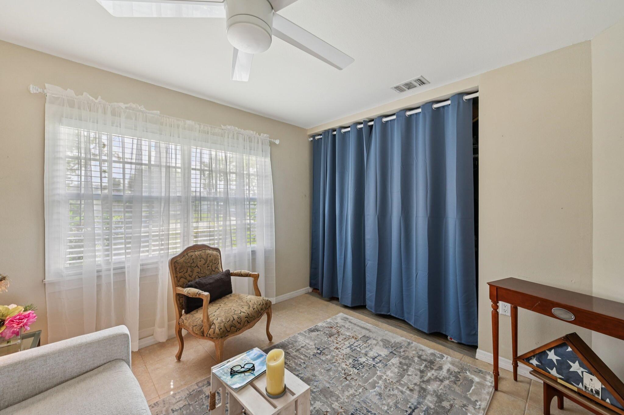 PORT ST LUCIE SECTION 49 - Residential