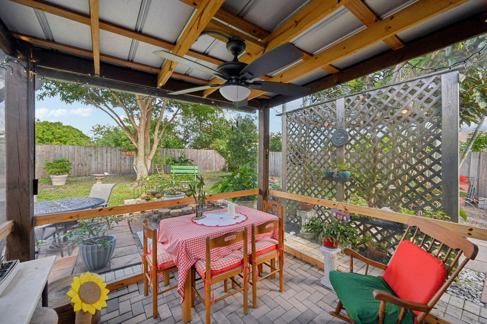 PORT ST LUCIE SECTION 49 - Residential