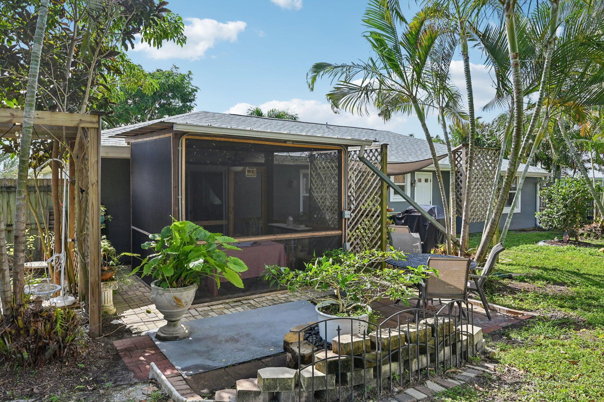 PORT ST LUCIE SECTION 49 - Residential