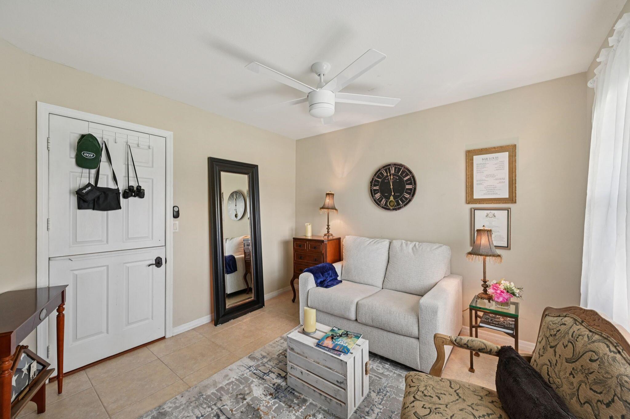 PORT ST LUCIE SECTION 49 - Residential