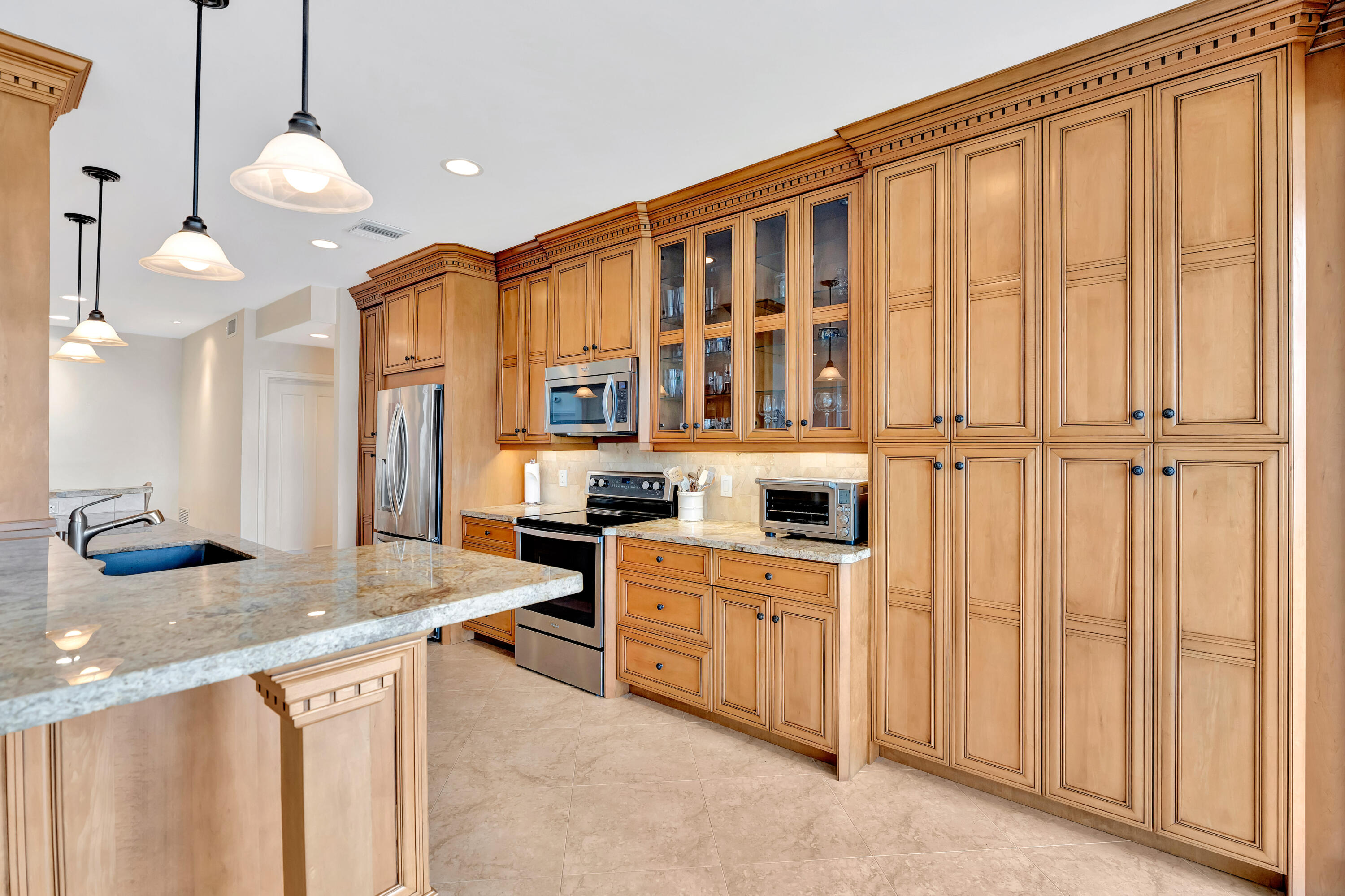 Admirals Cove - Residential Lease