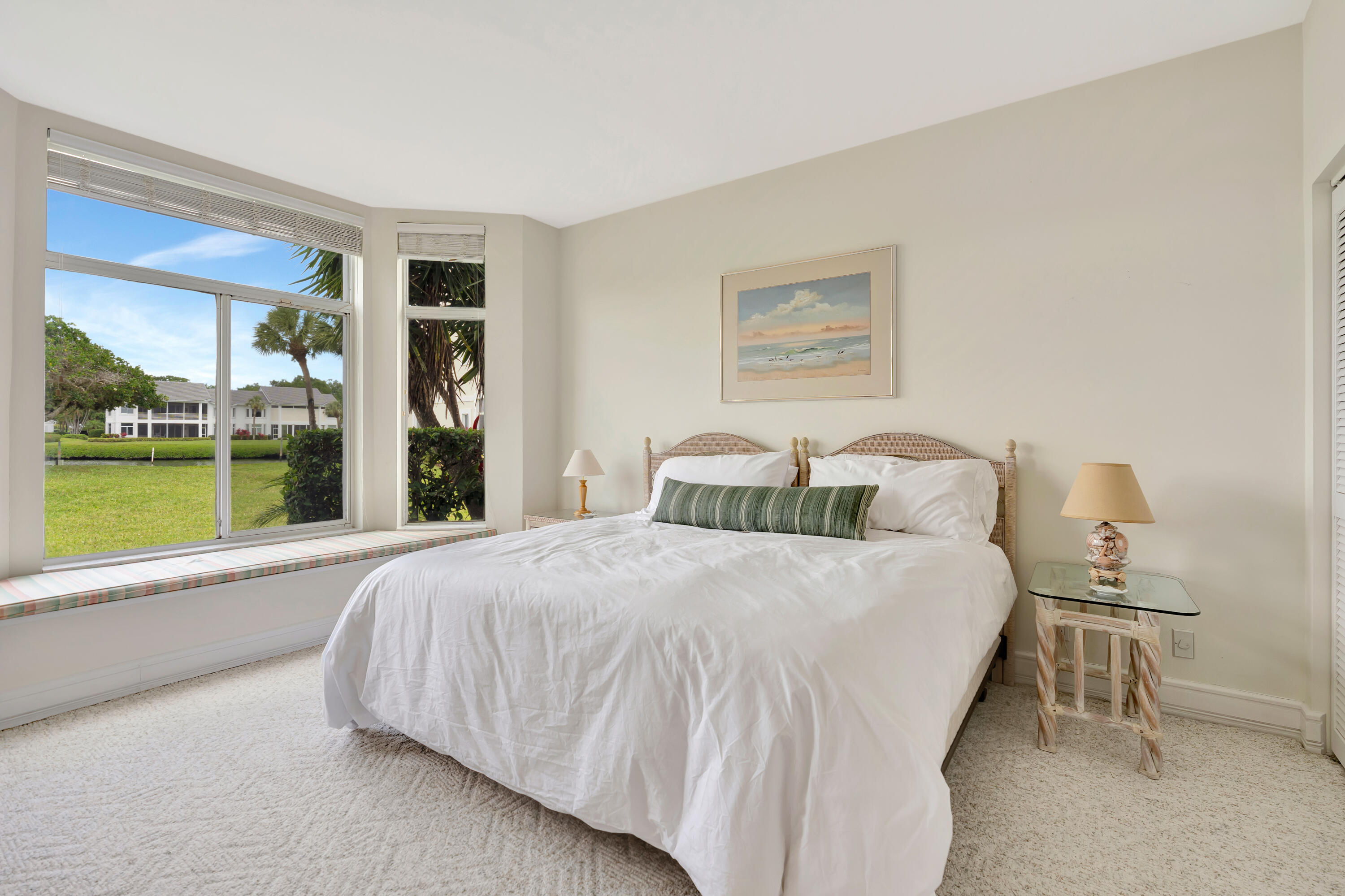 Admirals Cove - Residential Lease