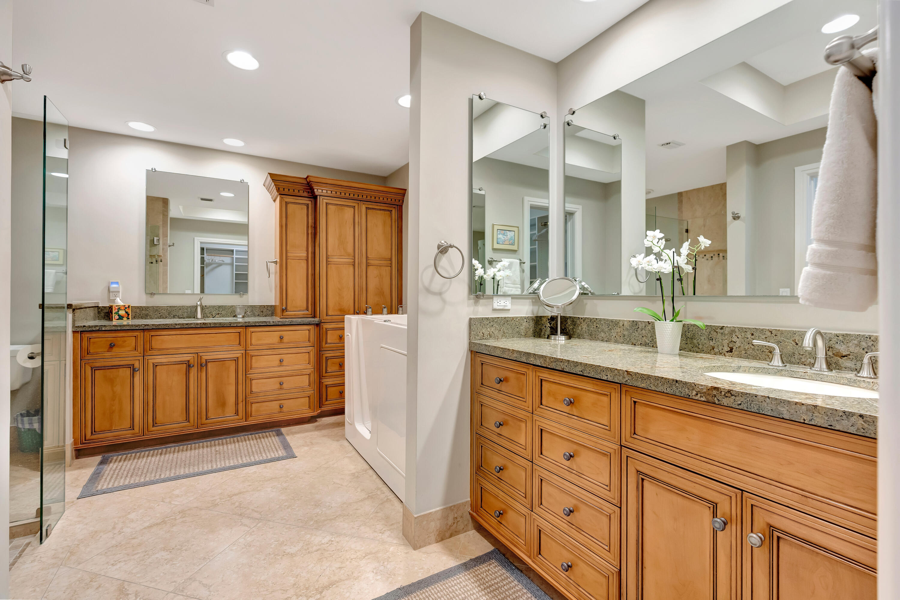 Admirals Cove - Residential Lease