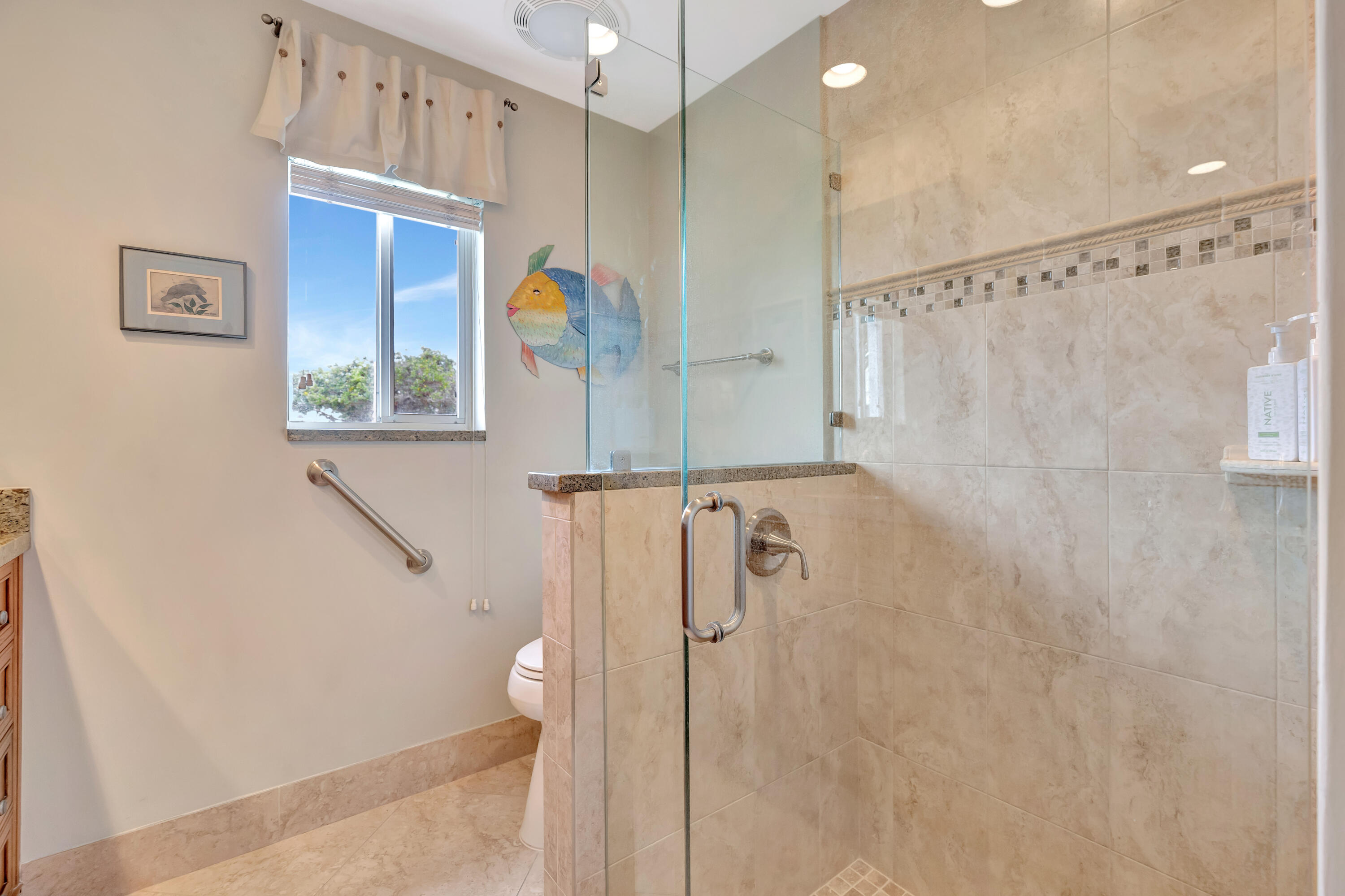 Admirals Cove - Residential Lease