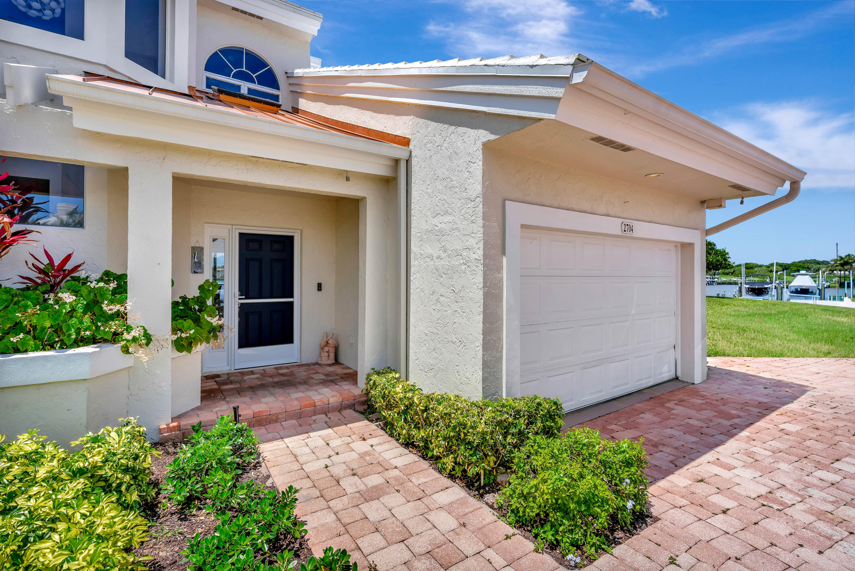 Admirals Cove - Residential Lease