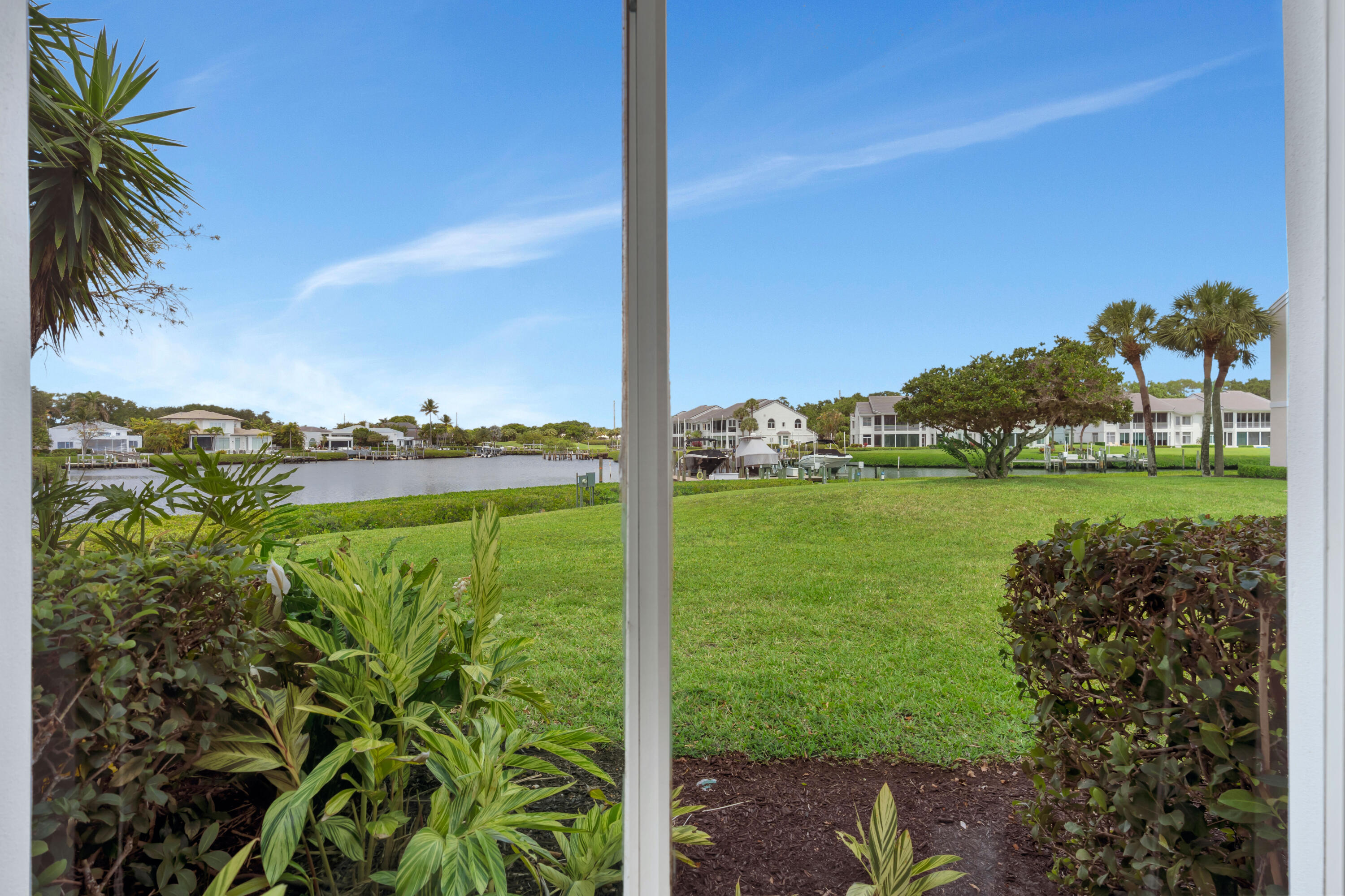 Admirals Cove - Residential Lease