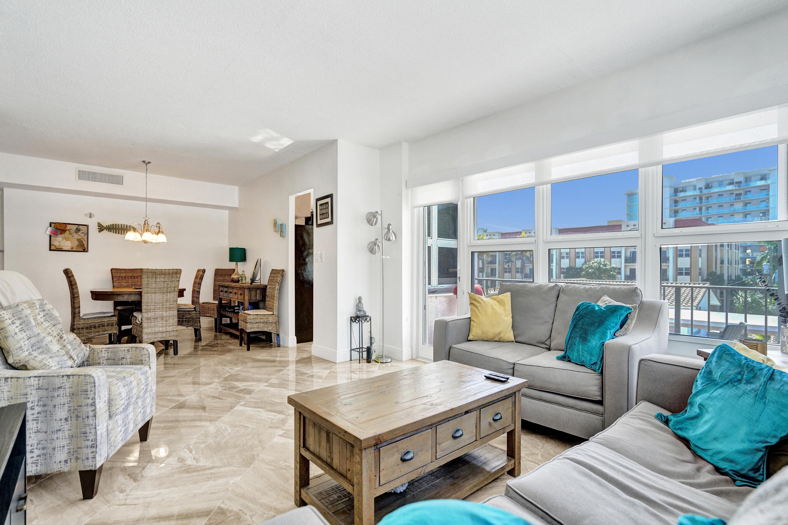 PARLIAMENT HOUSE CONDO - Residential