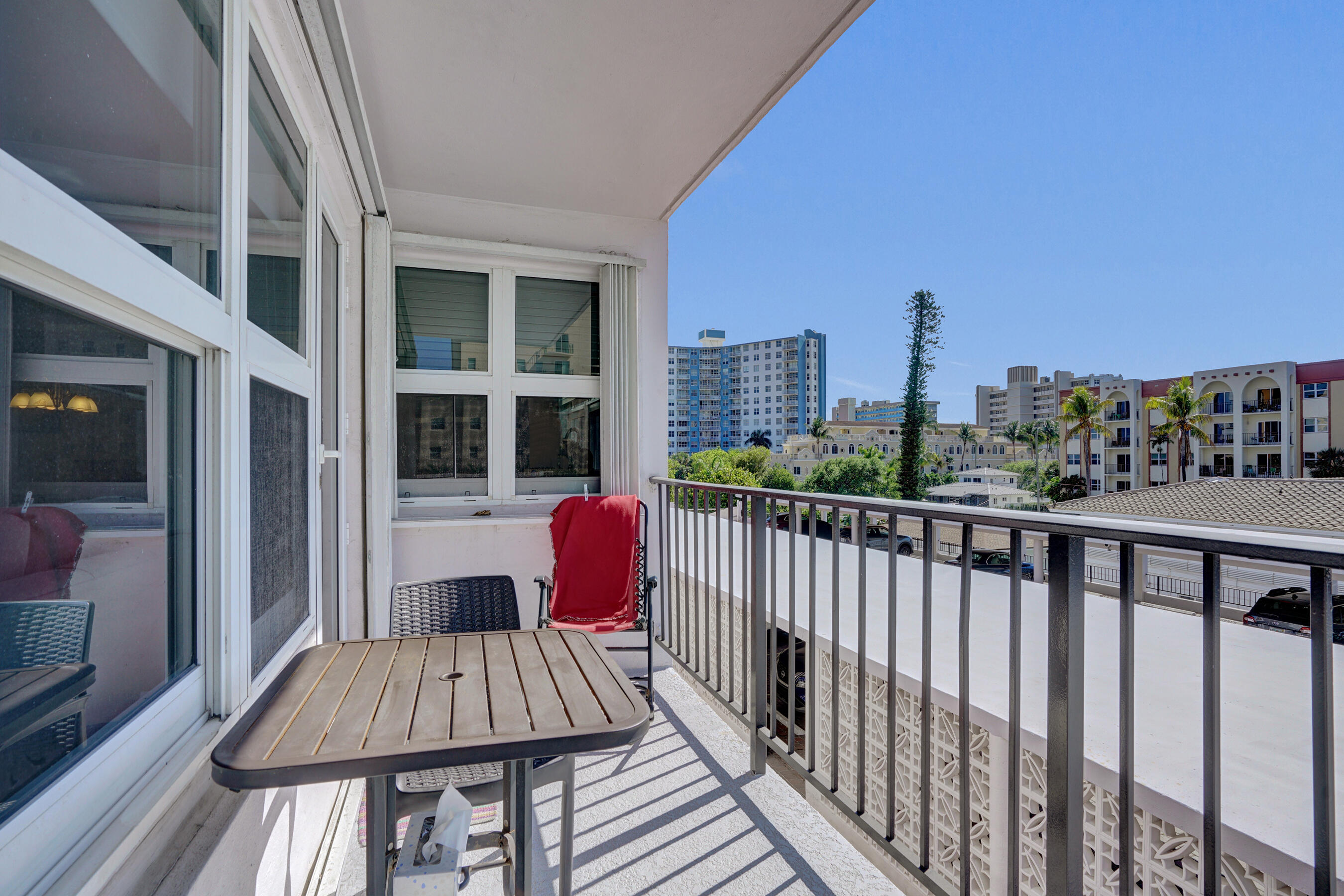 PARLIAMENT HOUSE CONDO - Residential