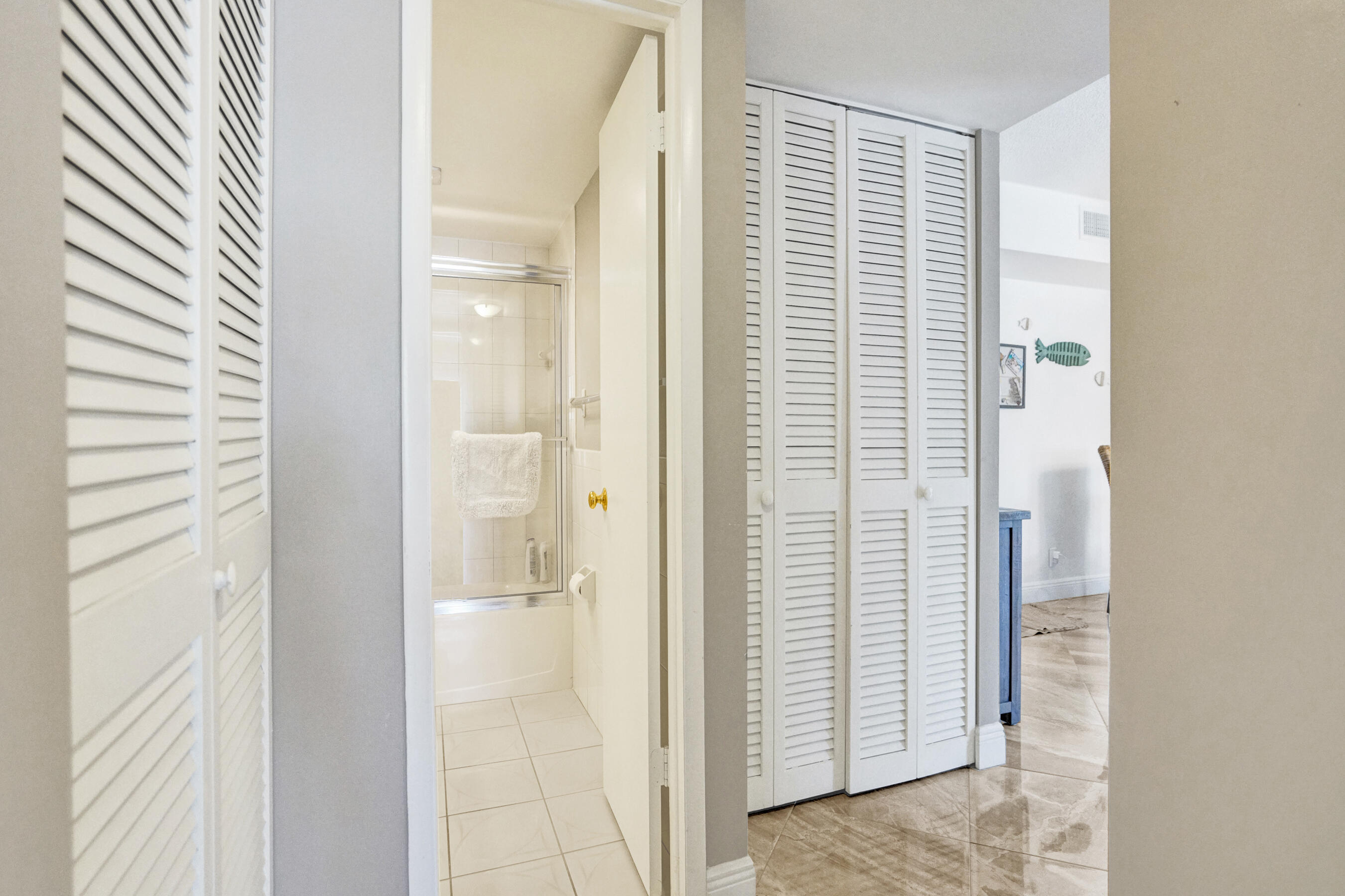 PARLIAMENT HOUSE CONDO - Residential