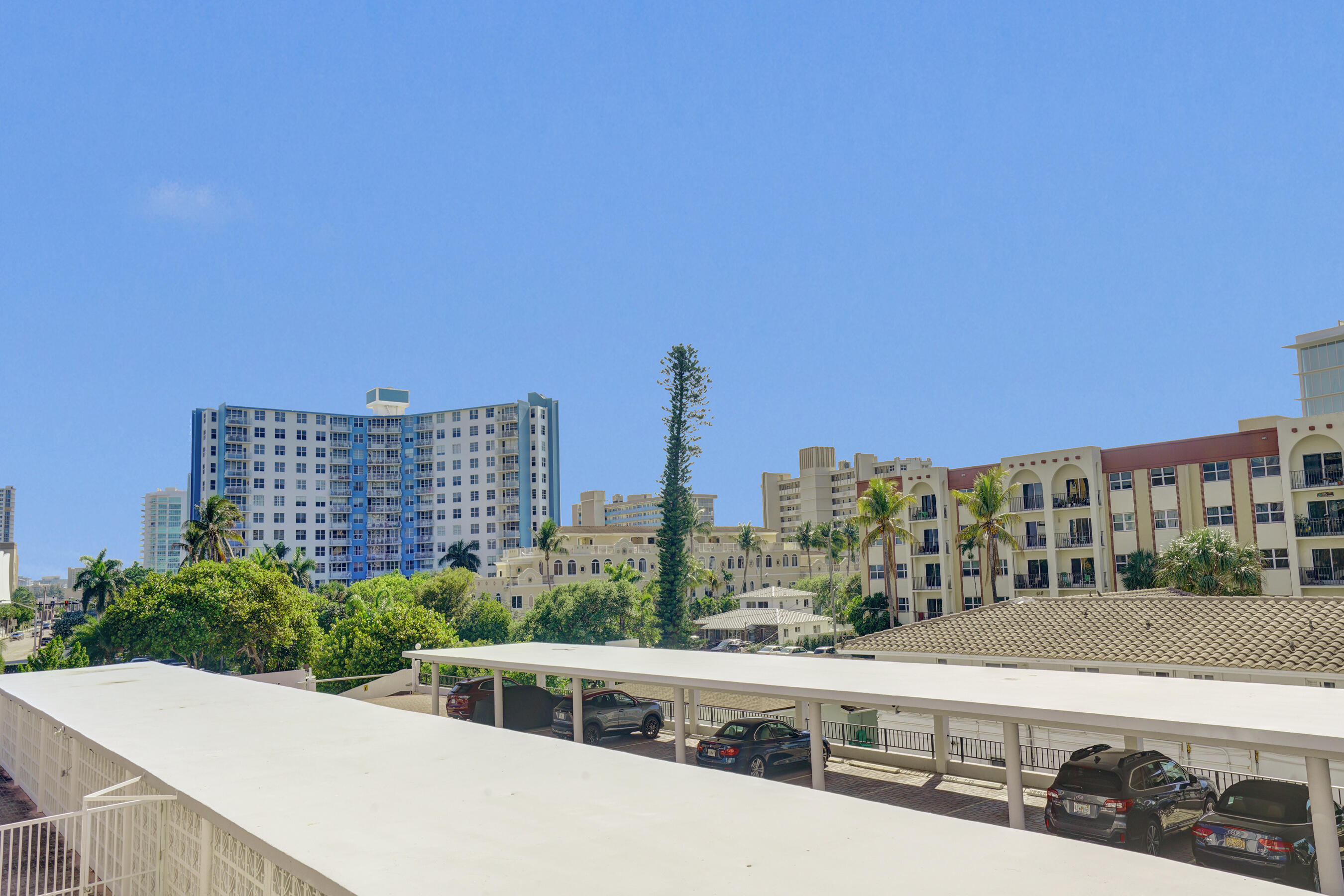 PARLIAMENT HOUSE CONDO - Residential