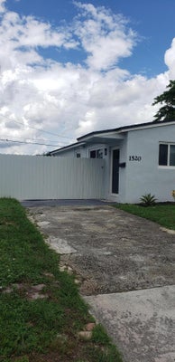 1520 N 68TH TER, HOLLYWOOD, FL 33024 - Image 7e414ff9d8eee8ee26cea0b96fb09b8e/4197436781