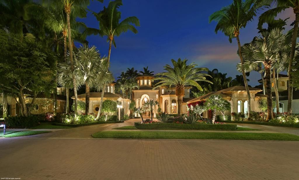 Photo of 207 Grand Pointe Drive, Palm Beach Gardens, FL 33418 (MLS # R10661117)