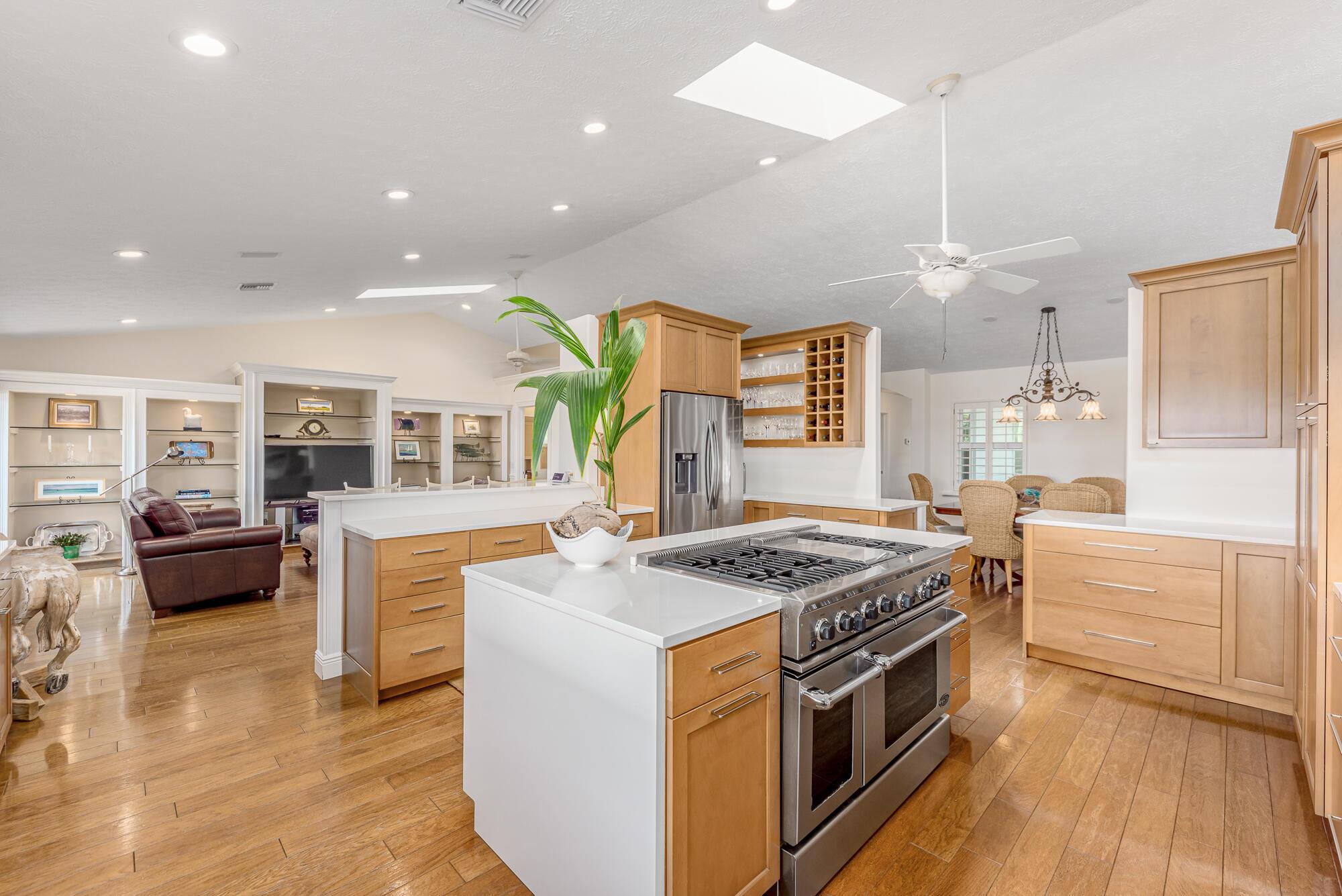 Sewalls Point - Residential