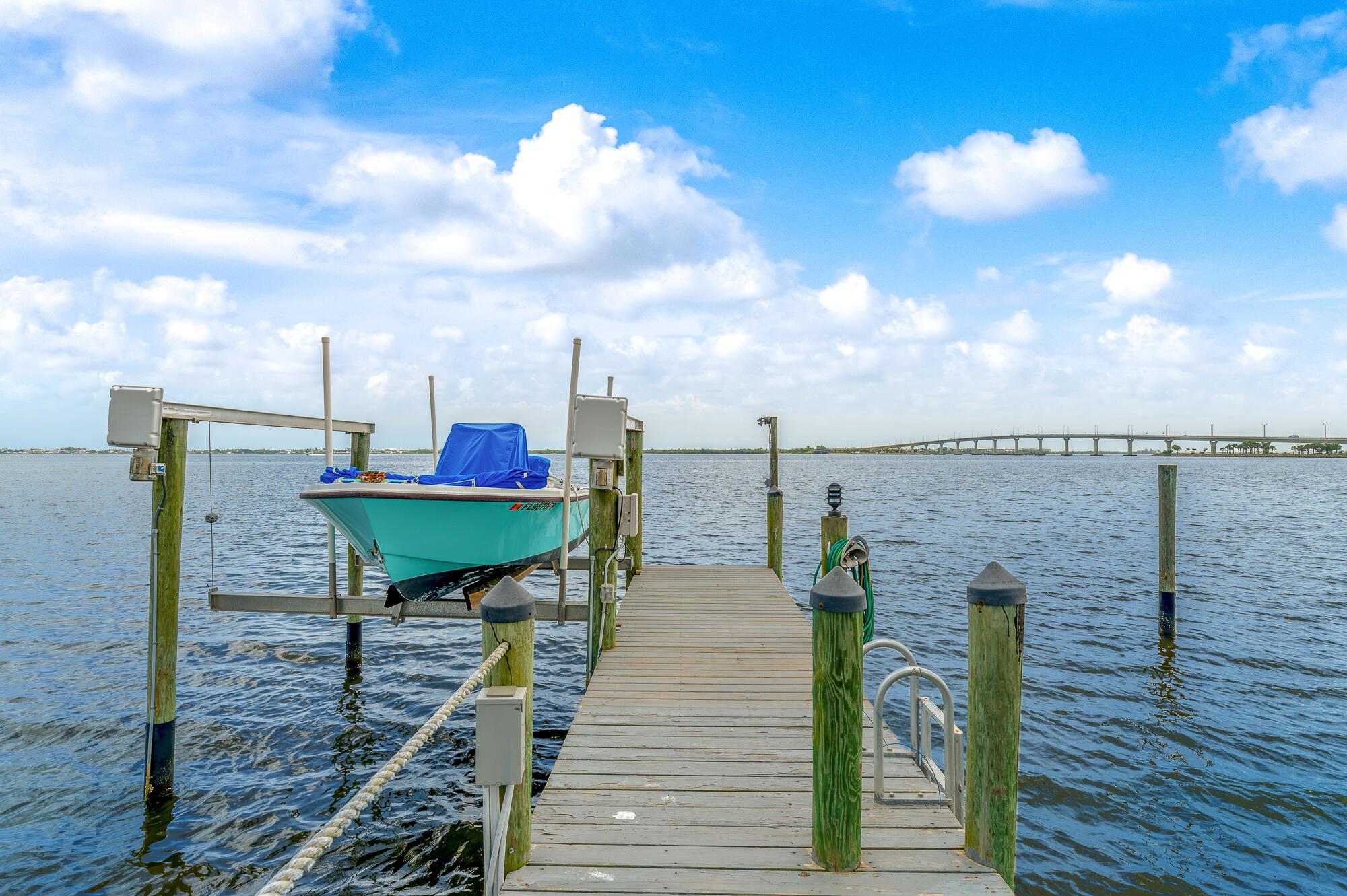 Sewalls Point - Residential