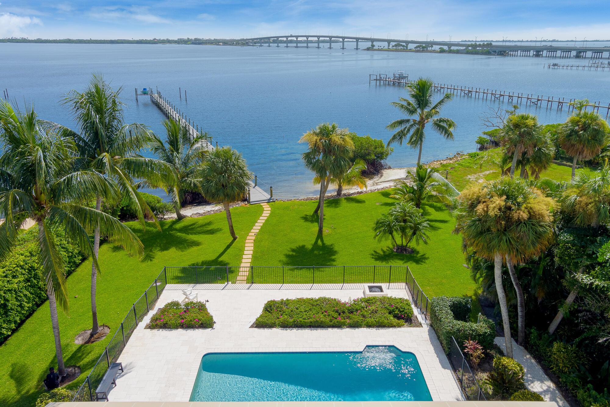 Sewalls Point - Residential