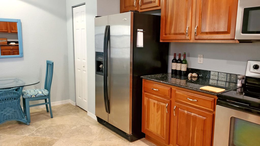 Photo of 1560 SE Wilshire Place #102, Stuart, FL 34994 (MLS # R10943944)