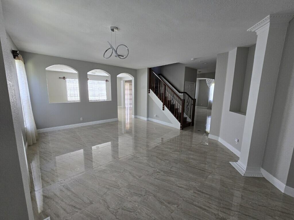 ISLES AT WESTON - Residential