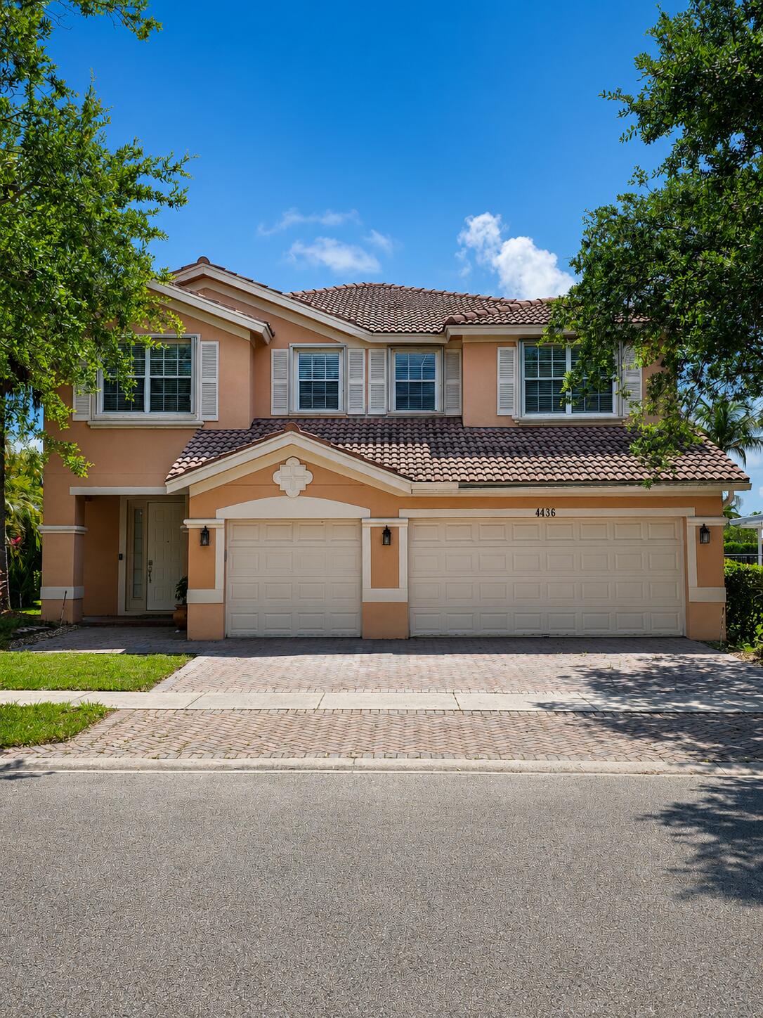 4436 Laurel Place