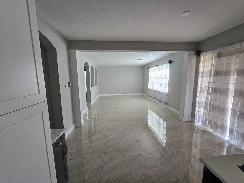 4436 Laurel Place