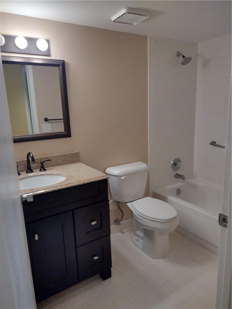 TRENT CONDOMINIUM - Residential