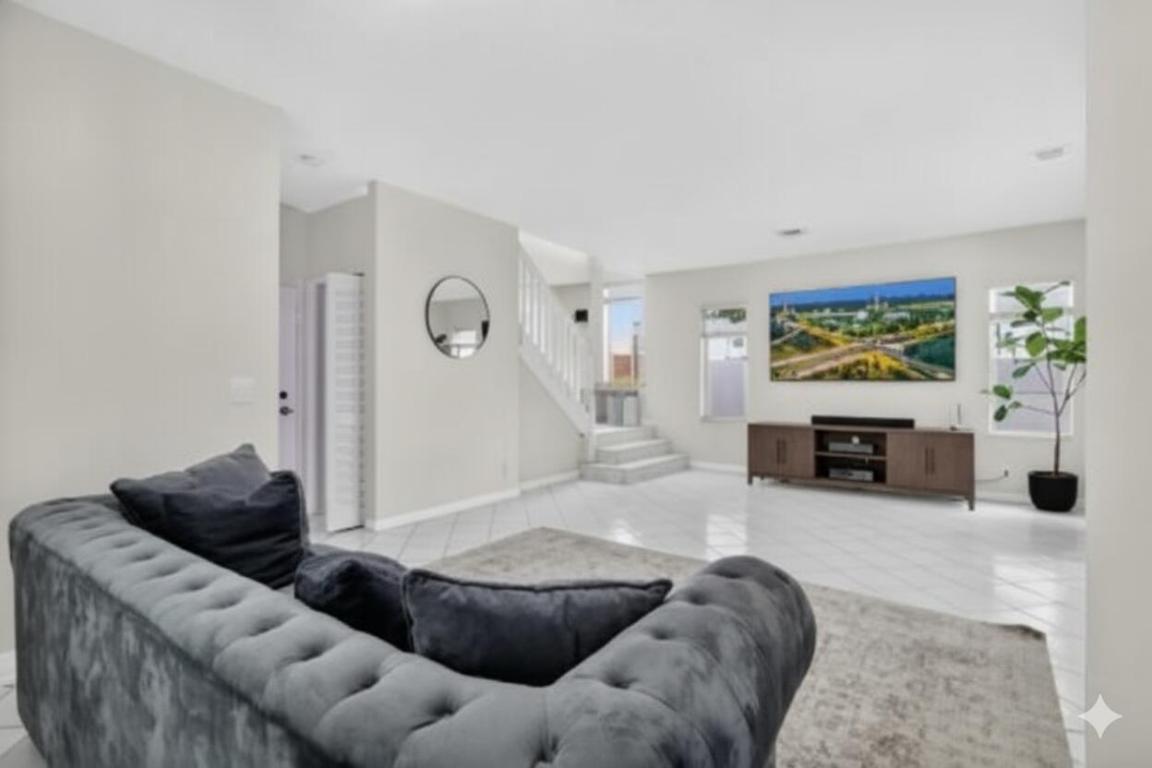 6857 Sugarloaf Key Street