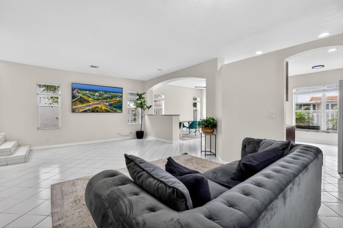 6857 Sugarloaf Key Street