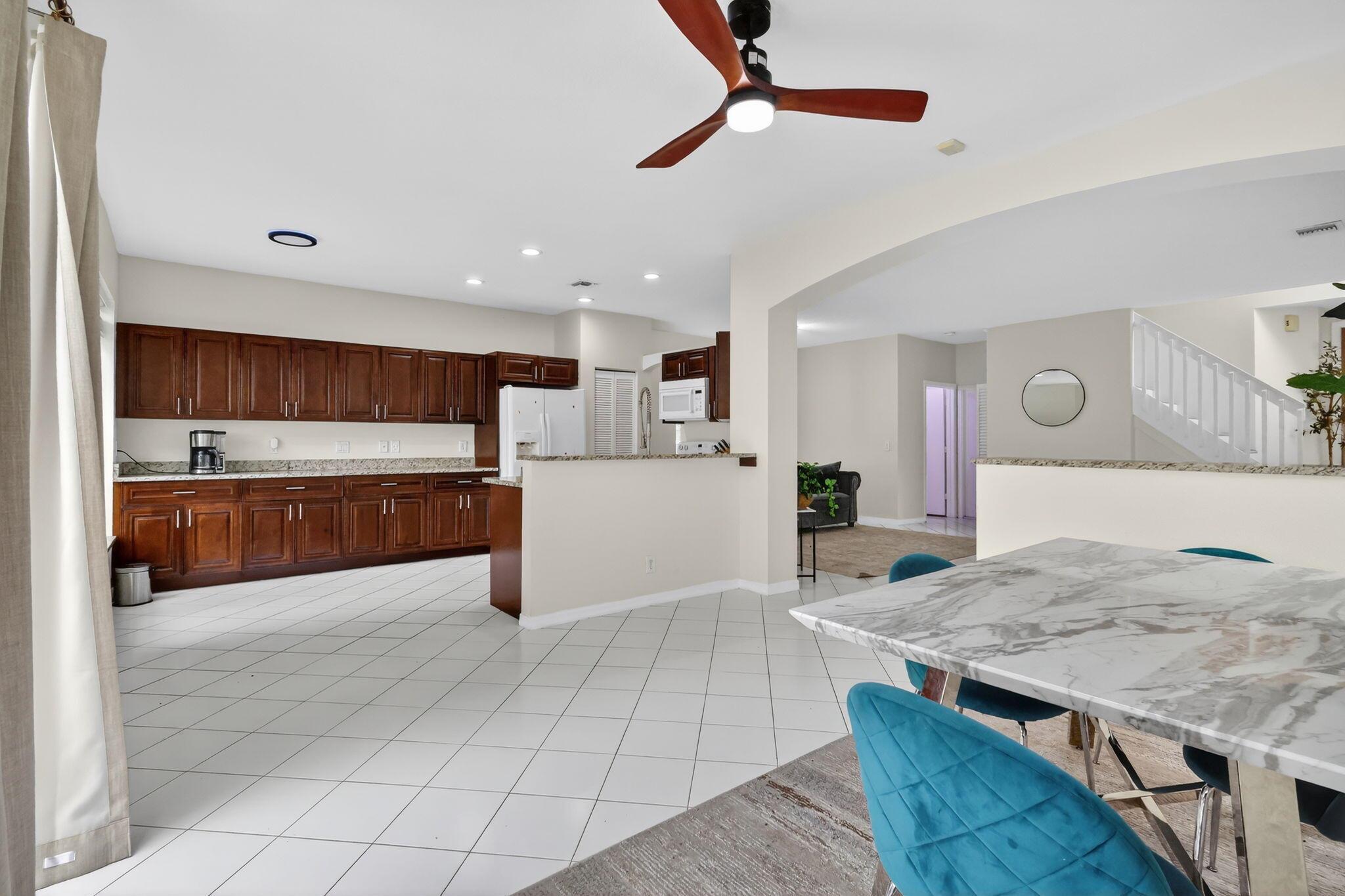 LAKE CHARLESTON - CHARLES - Residential