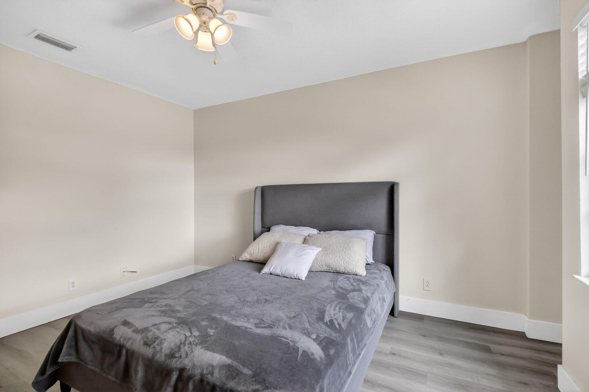 LAKE CHARLESTON - CHARLES - Residential