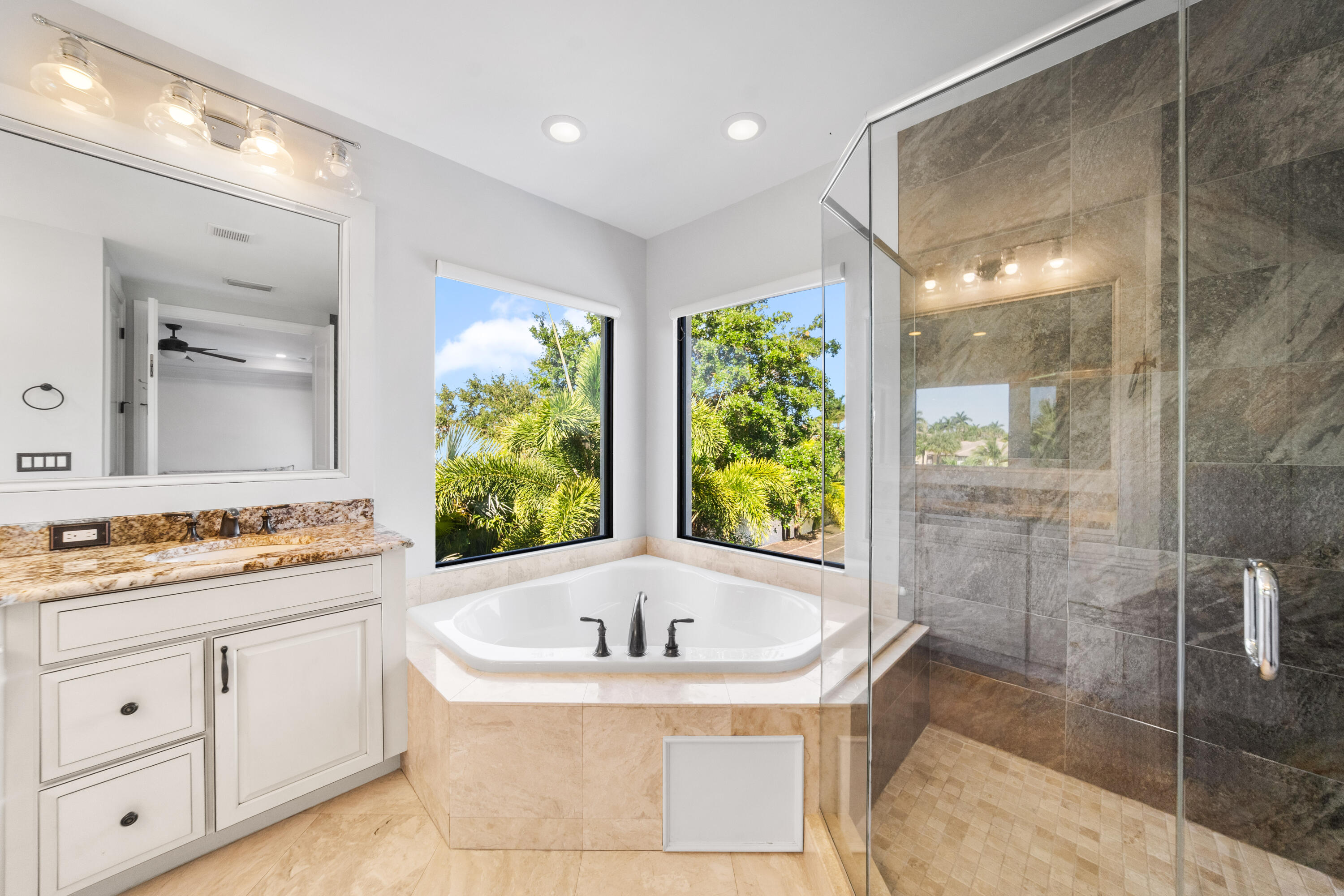 PARKLAND GOLF AND COUNTRY CLUB - Residential