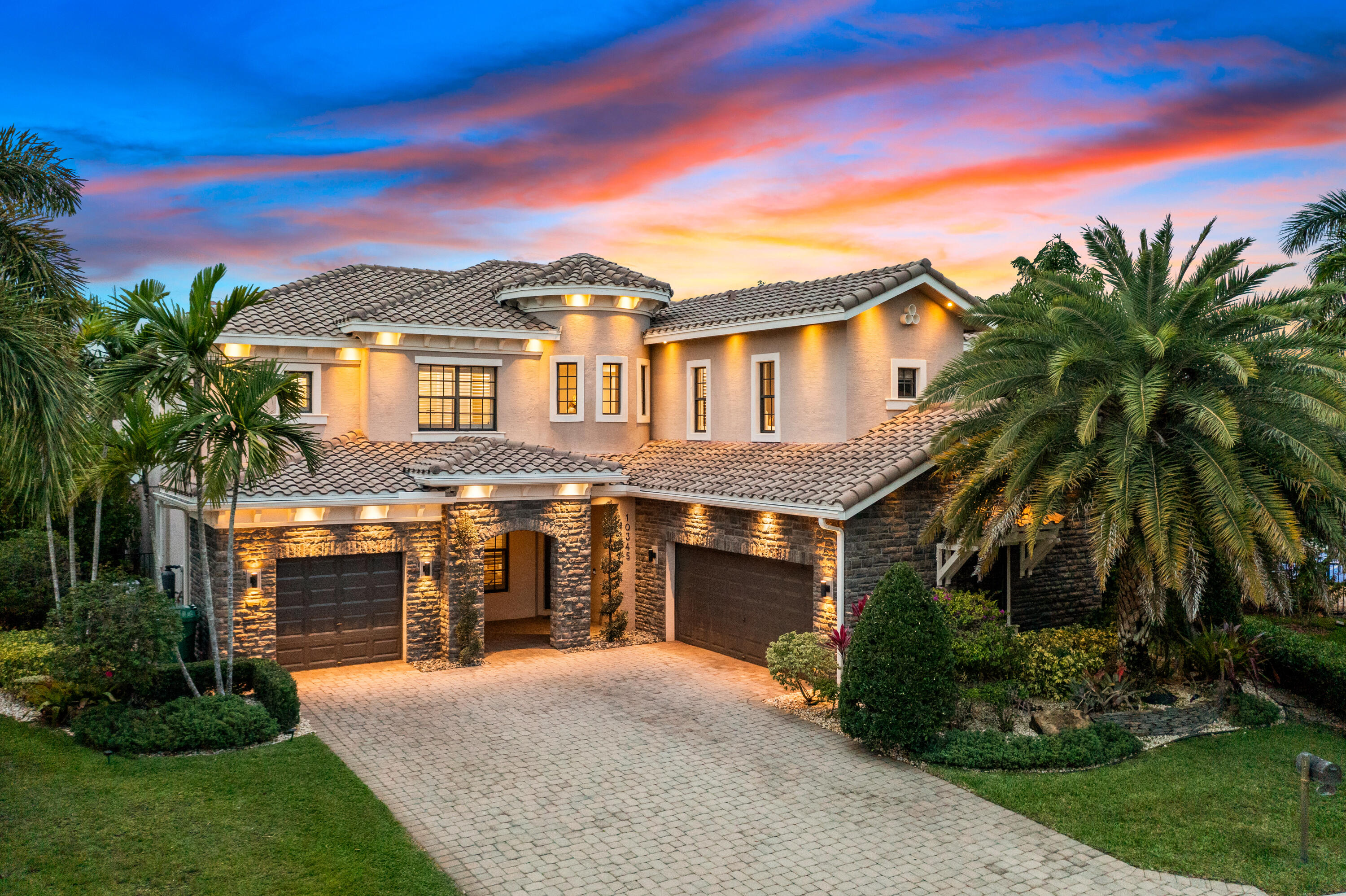 PARKLAND GOLF AND COUNTRY CLUB - Residential