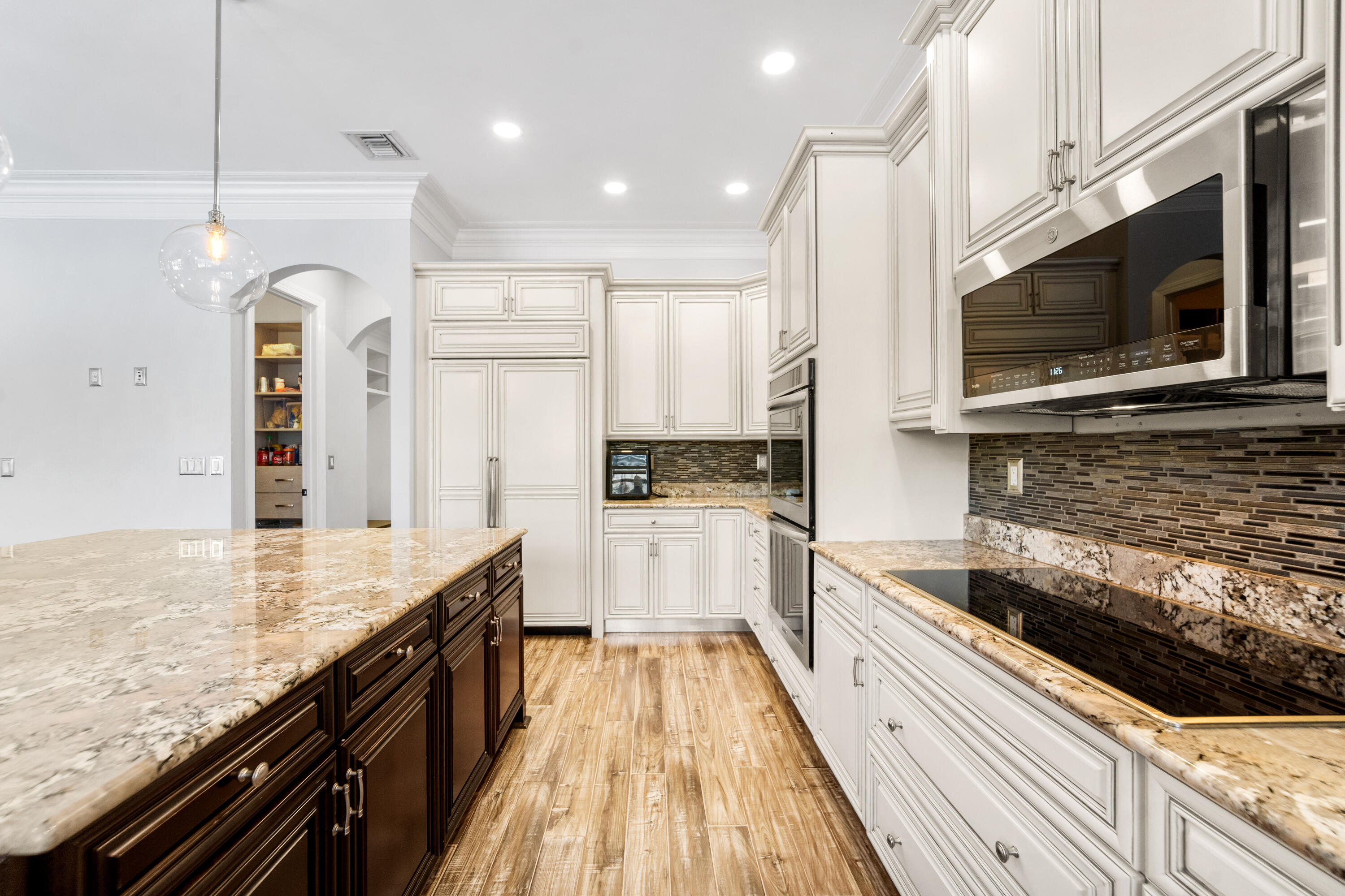 PARKLAND GOLF AND COUNTRY CLUB - Residential