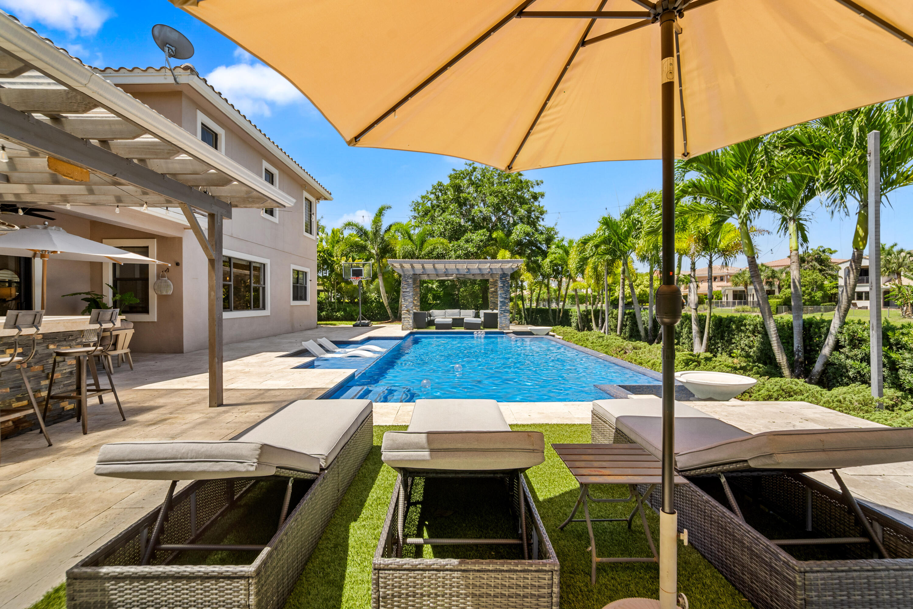 PARKLAND GOLF AND COUNTRY CLUB - Residential
