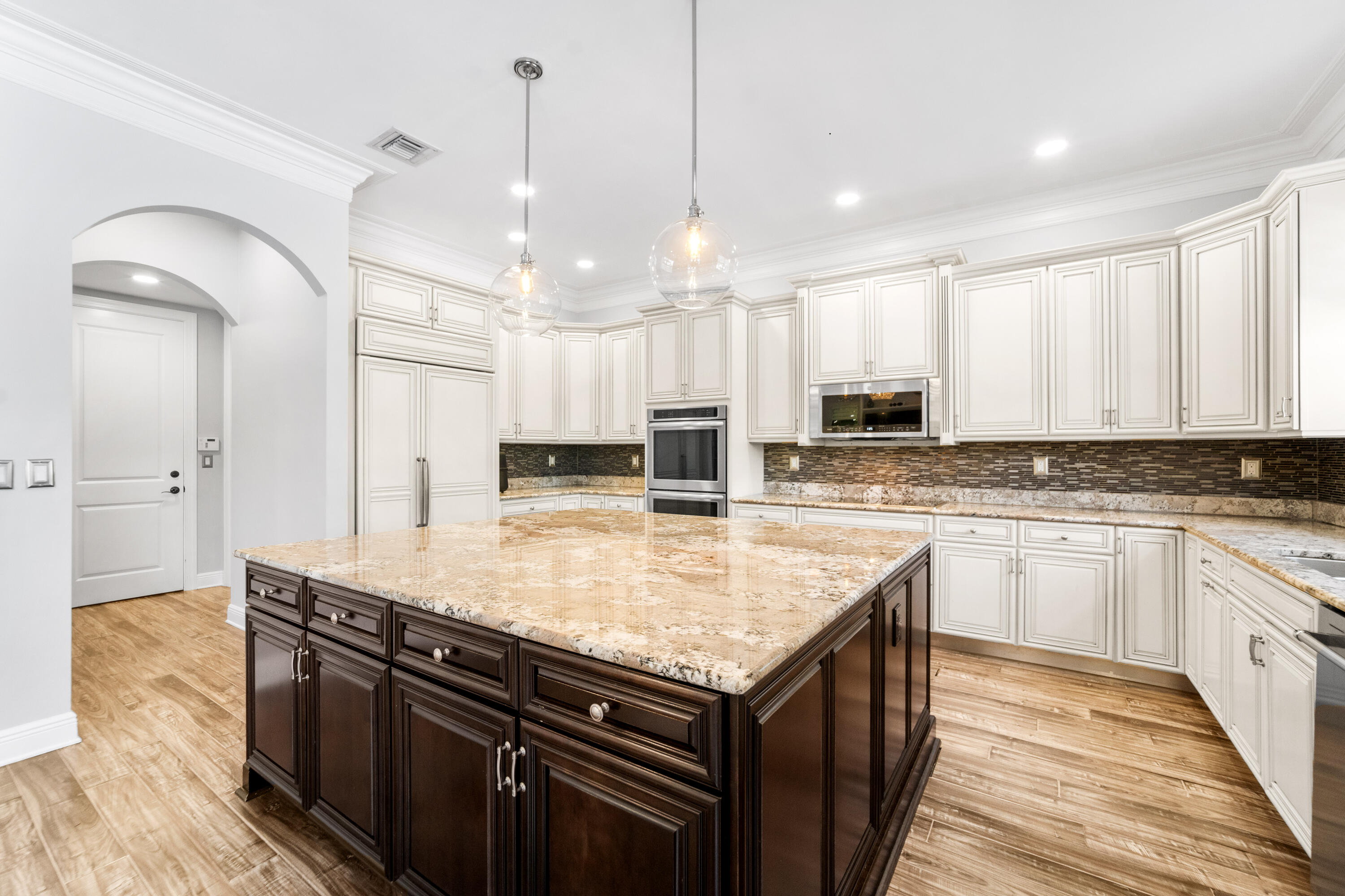 PARKLAND GOLF AND COUNTRY CLUB - Residential