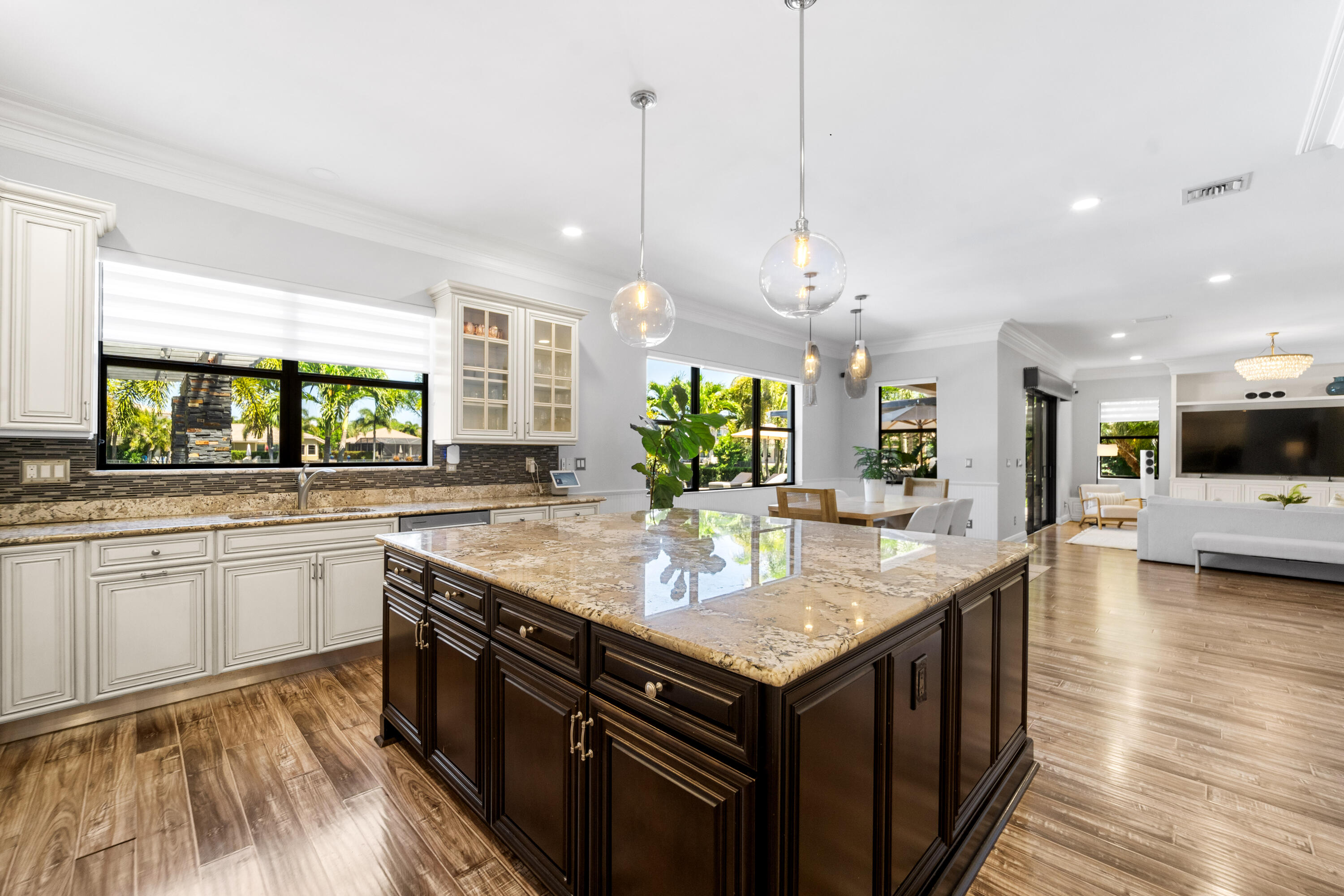 PARKLAND GOLF AND COUNTRY CLUB - Residential