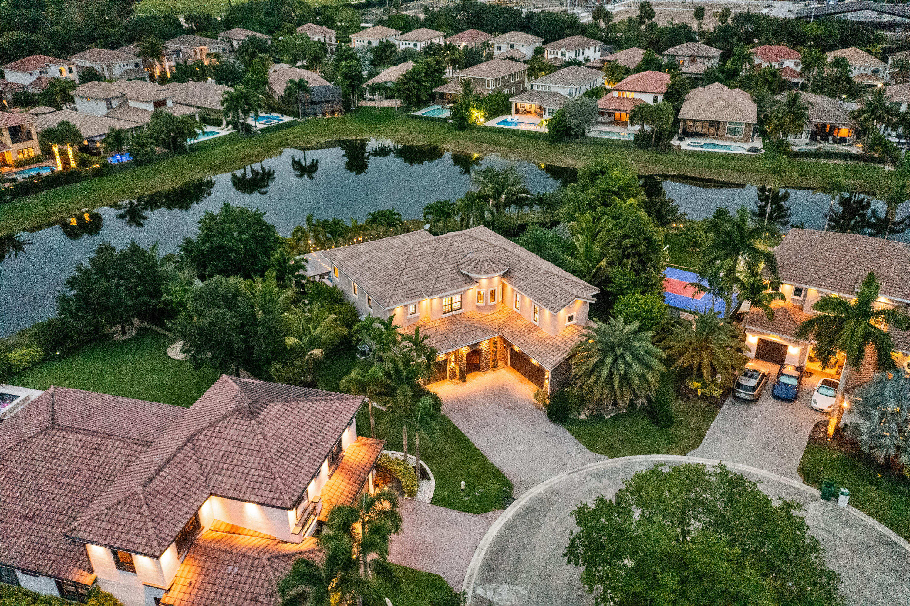 PARKLAND GOLF AND COUNTRY CLUB - Residential