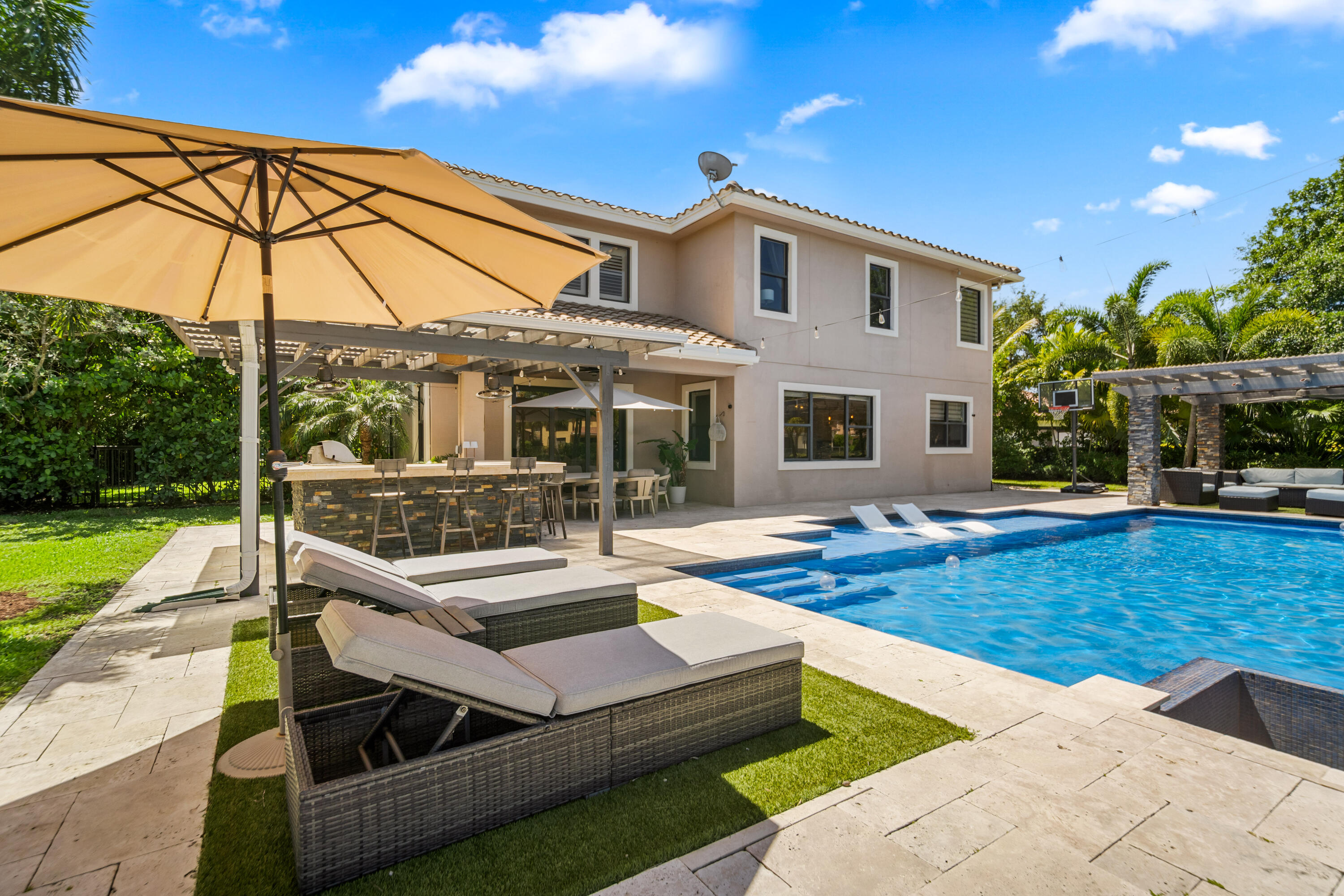 PARKLAND GOLF AND COUNTRY CLUB - Residential