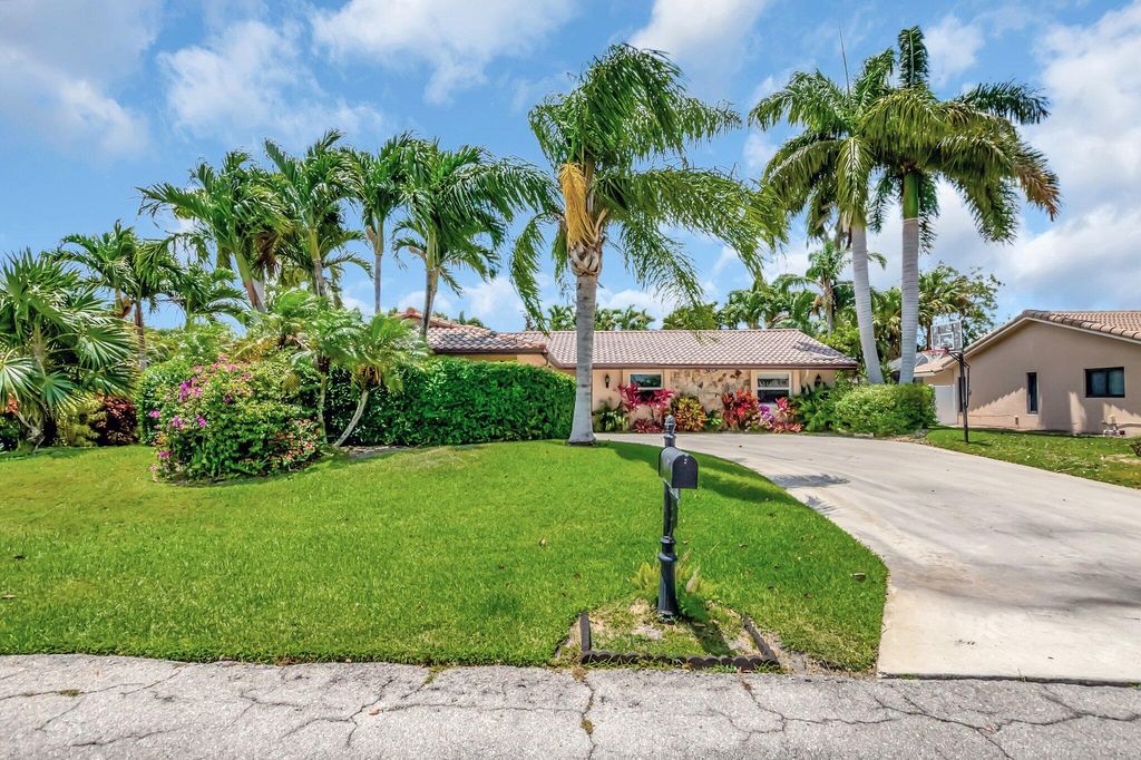 Photo of 22740 Bella Rita Circle, Boca Raton, FL 33433 (MLS # R11086709)