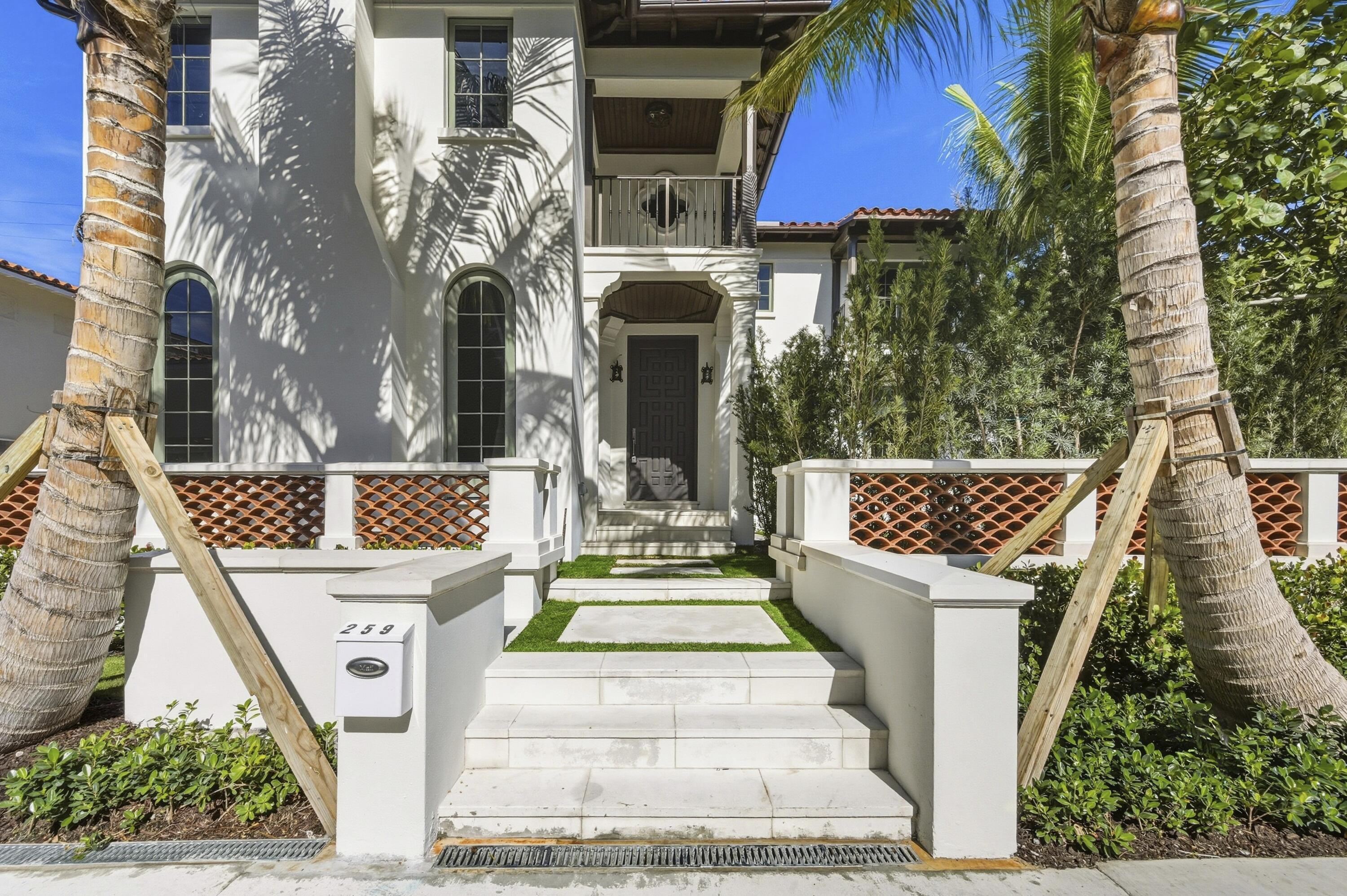 259 Oleander Avenue
