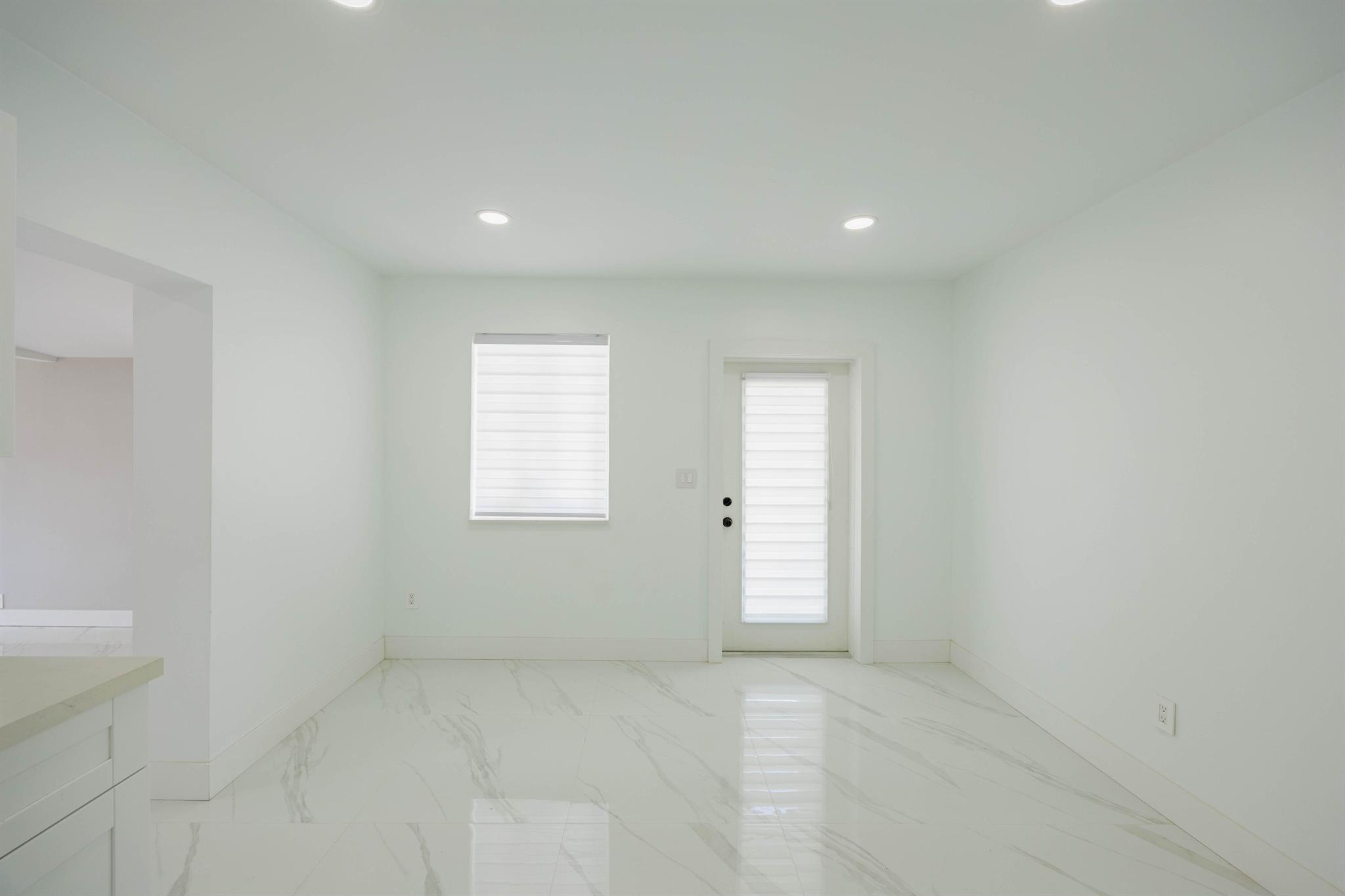 1716 NE 51st Court