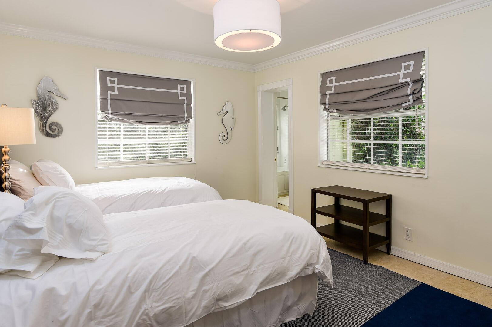 DRAKE PARK - Residential Lease