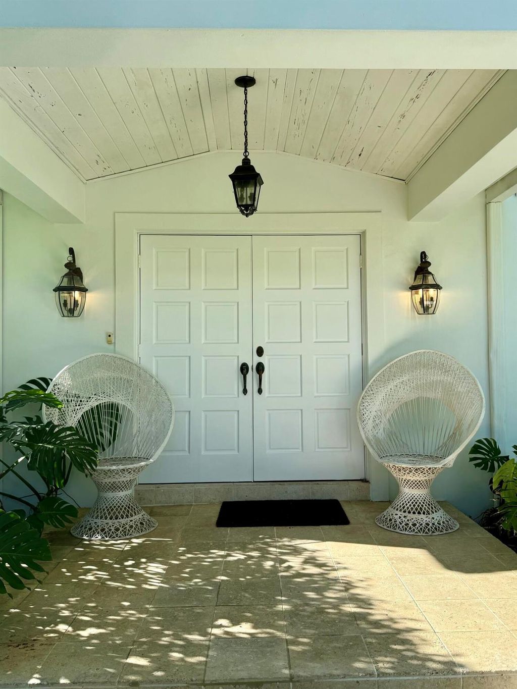 Photo of 222 Miraflores Drive, Palm Beach, FL 33480 (MLS # R11127001)