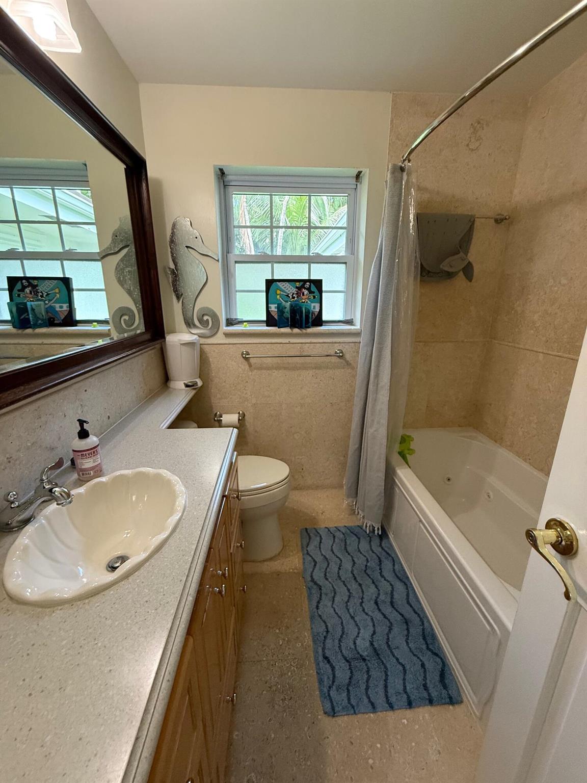 DRAKE PARK - Residential Lease