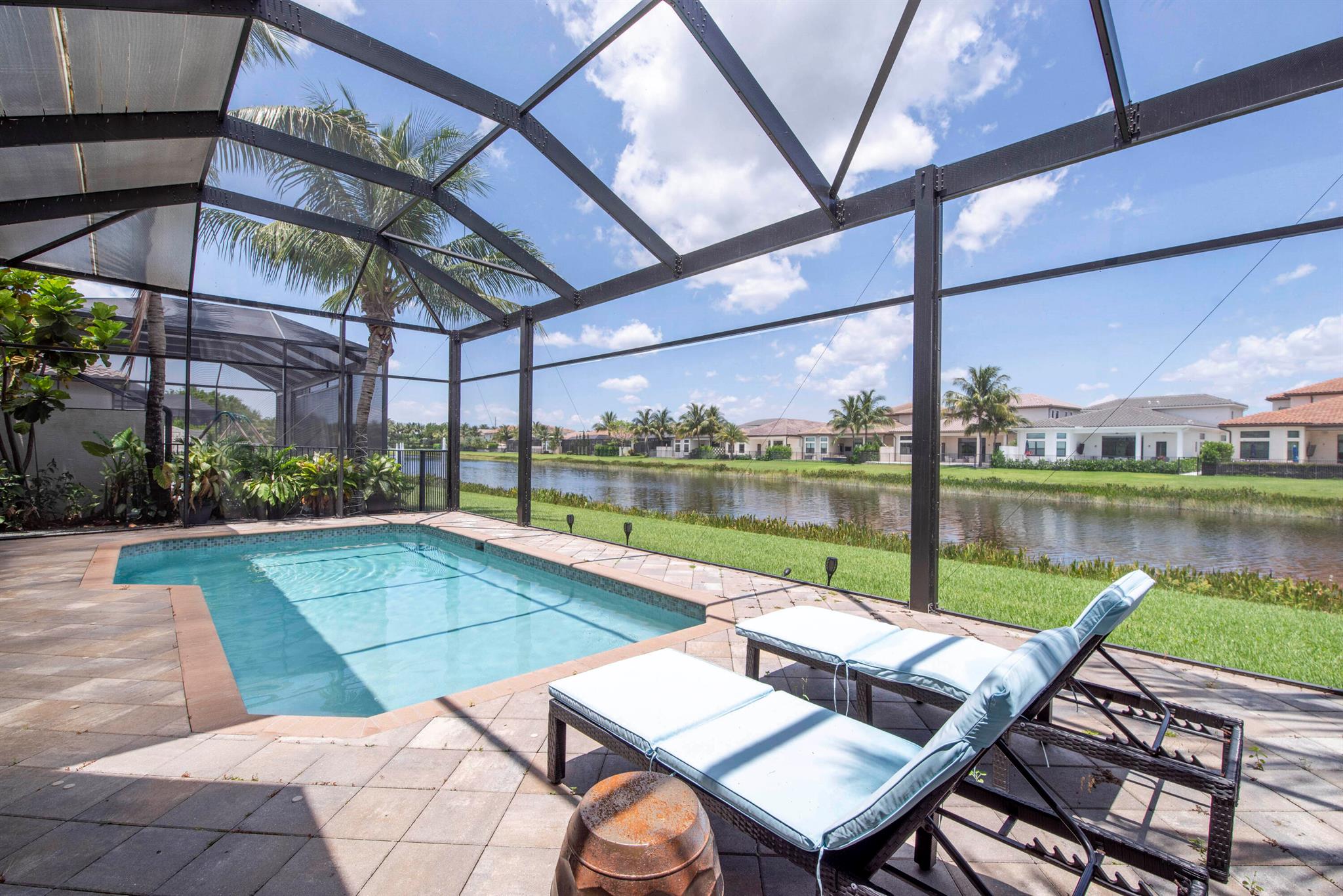 Seven Bridges - Residential Lease