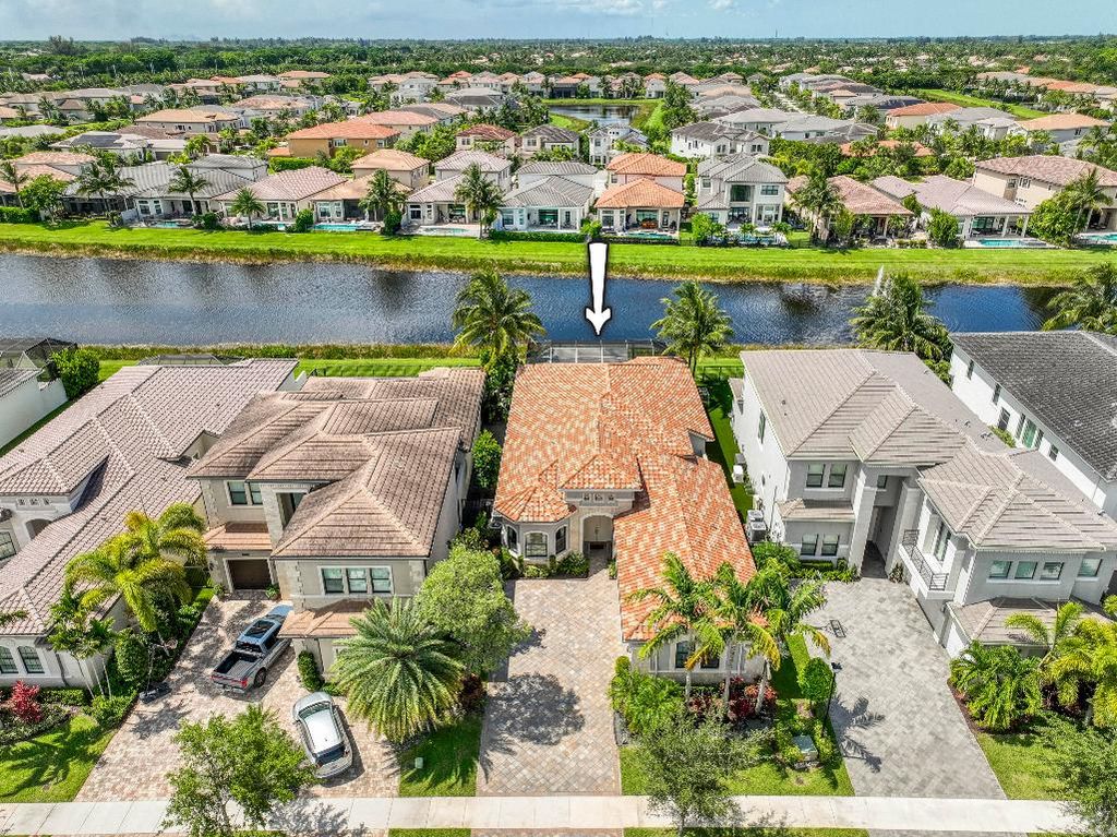 Photo of 9759 Vitrail Lane, Delray Beach, FL 33446 (MLS # R11125876)