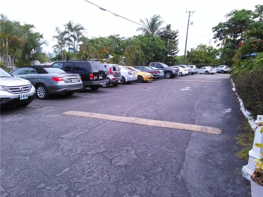 500 E Sunrise Blvd